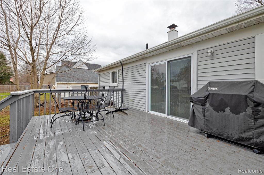 4170 Quillen Avenue, Waterford, MI 48329 — Photo 33