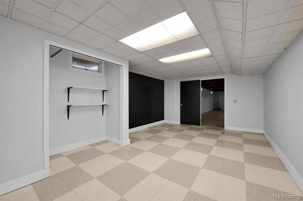 8471 FRITH Road, Columbus, MI — Photo 31