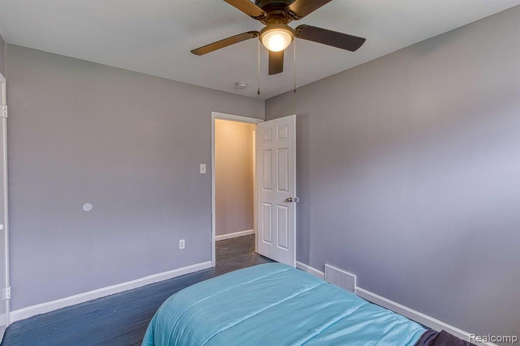 610 WESTERN Street, Inkster, MI 48141 — Photo 18