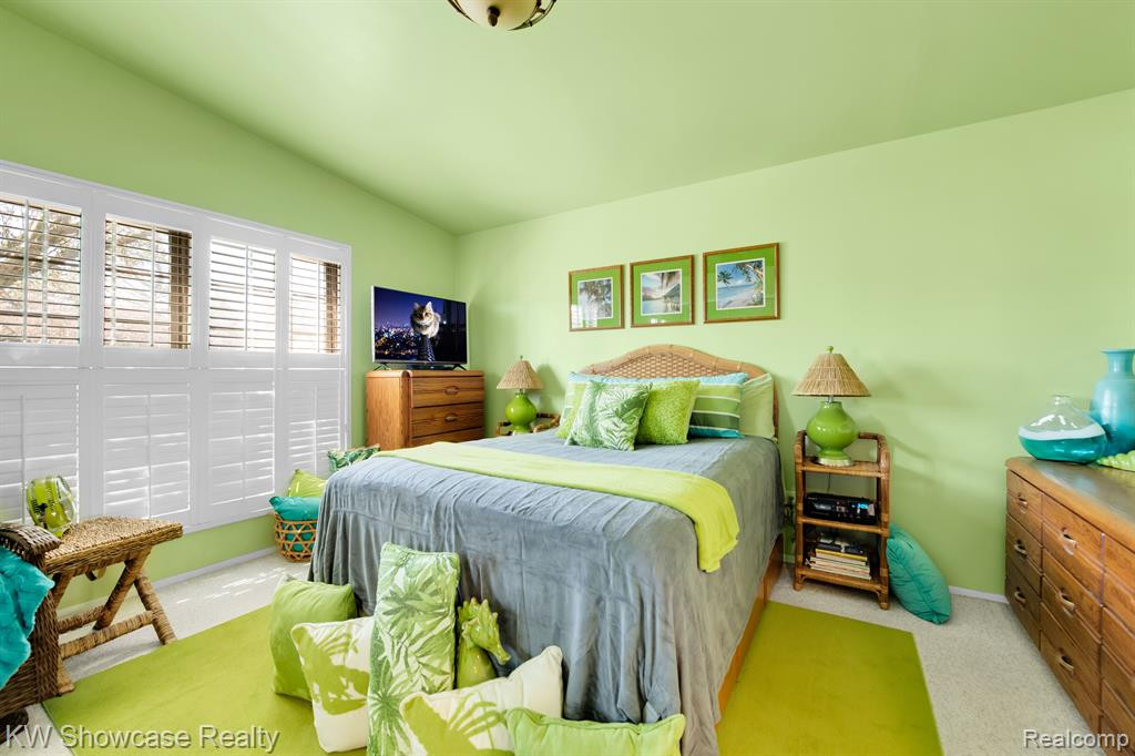 31214 COUNTRY, 216, Farmington Hills, MI 48331 — Photo 11