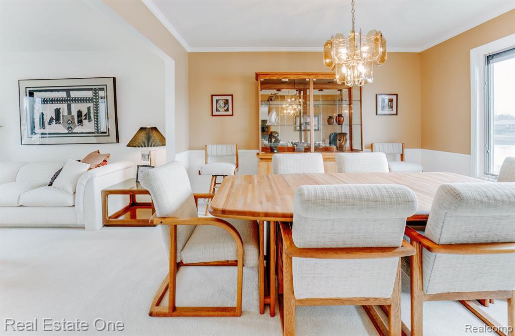 6846 NORTHPOINT Drive, Troy, MI 48085 — Photo 9
