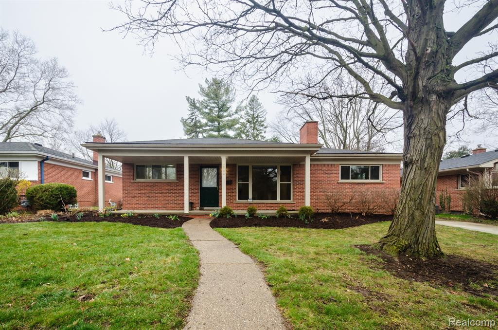 2244 MEDFORD Road, Ann Arbor, MI 48104 — Photo 2