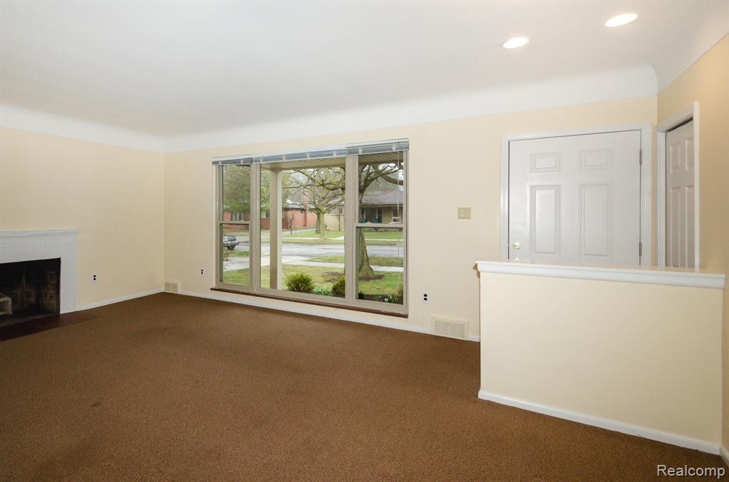 2244 MEDFORD Road, Ann Arbor, MI 48104 — Photo 17