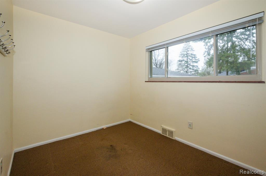 2244 MEDFORD Road, Ann Arbor, MI 48104 — Photo 42