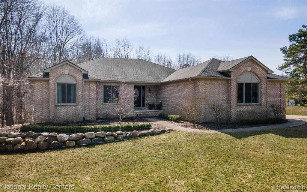 464 MACK Road, Leonard, MI 48367 — front exterior