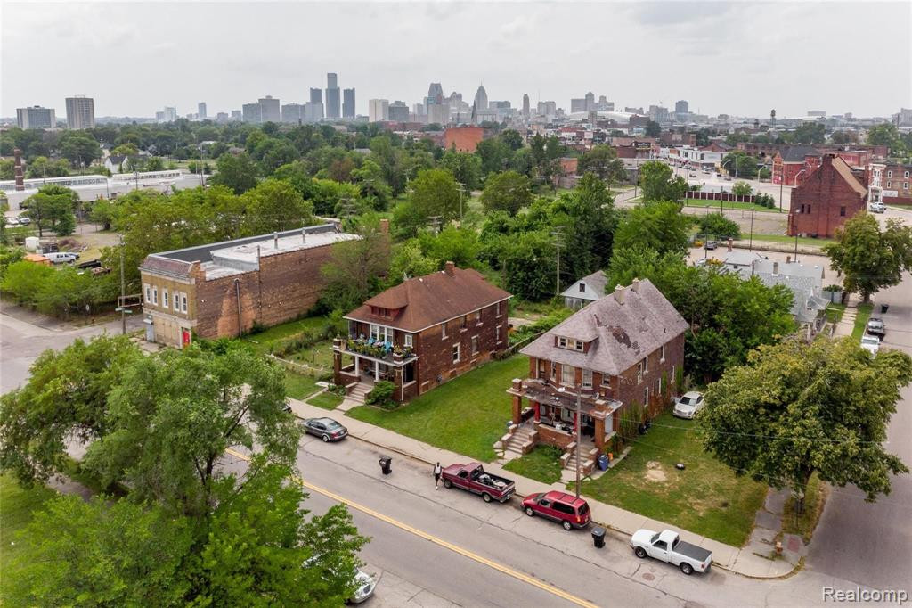 3131 MCDOUGALL, Detroit, MI 48207 — Photo 4