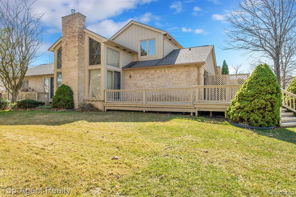 43131 W KIRKWOOD Drive, Clinton Twp, MI 48038 — Photo 32