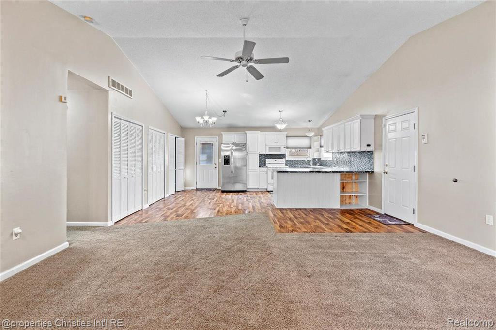 4580 HURON Street, Newport, MI 48166 — Photo 4