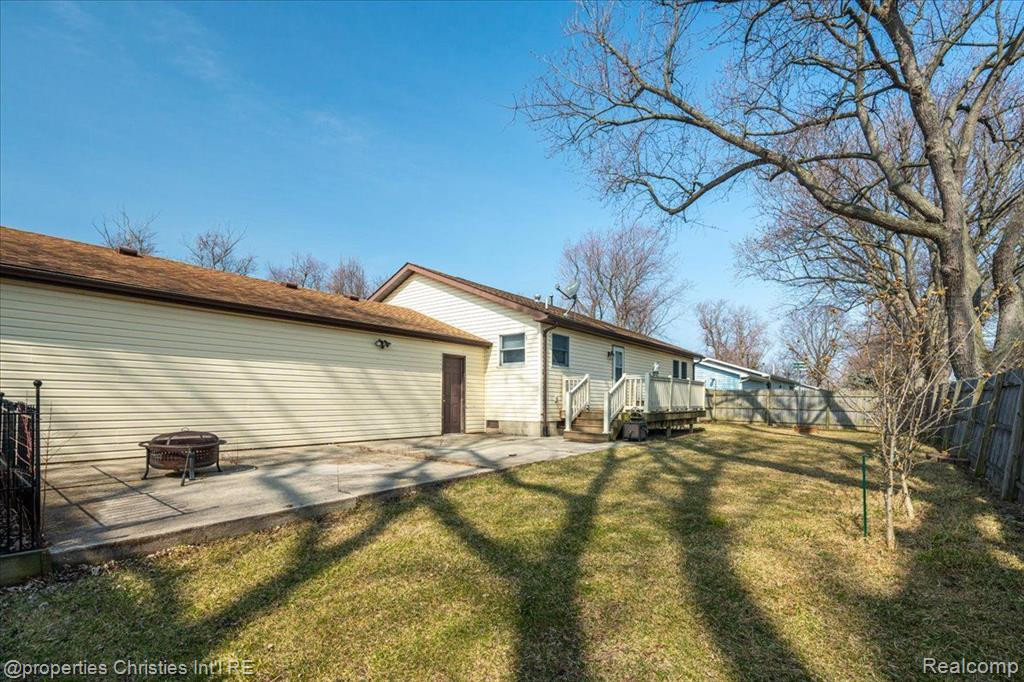 4580 HURON Street, Newport, MI 48166 — Photo 19