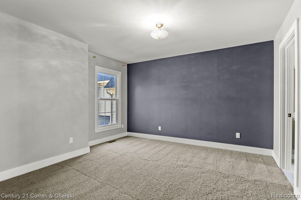 1275 E CRYSTAL Circle, Canton, MI 48187 — Photo 16