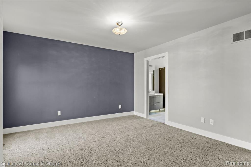 1275 E CRYSTAL Circle, Canton, MI 48187 — Photo 17