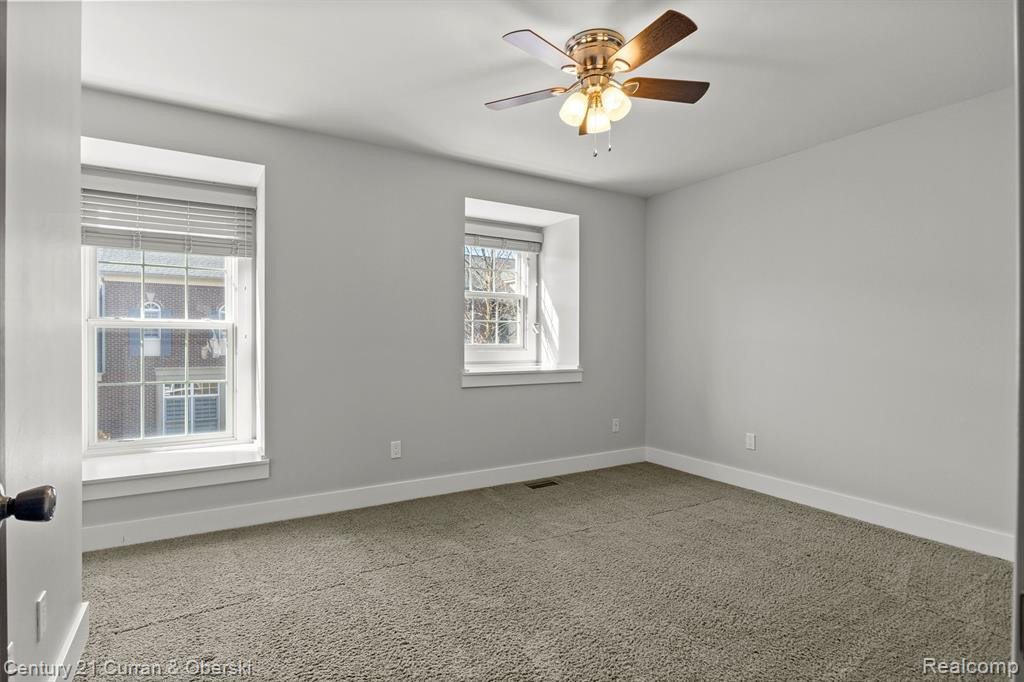 1275 E CRYSTAL Circle, Canton, MI 48187 — Photo 28