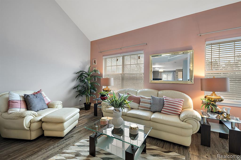 1860 Campau Farms Circle, Detroit, MI 48207 — Photo 3