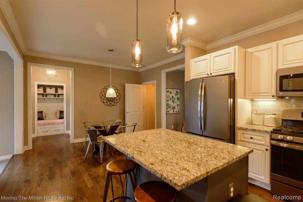 50373 Grant Street, Canton, MI 48188 — Photo 13