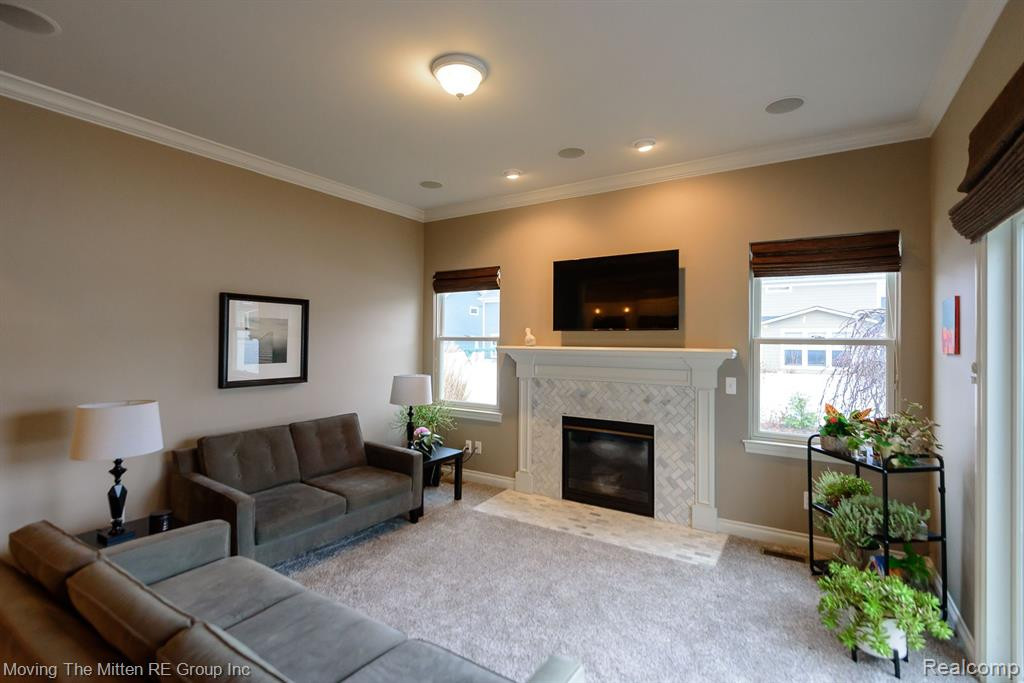 50373 Grant Street, Canton, MI 48188 — Photo 17