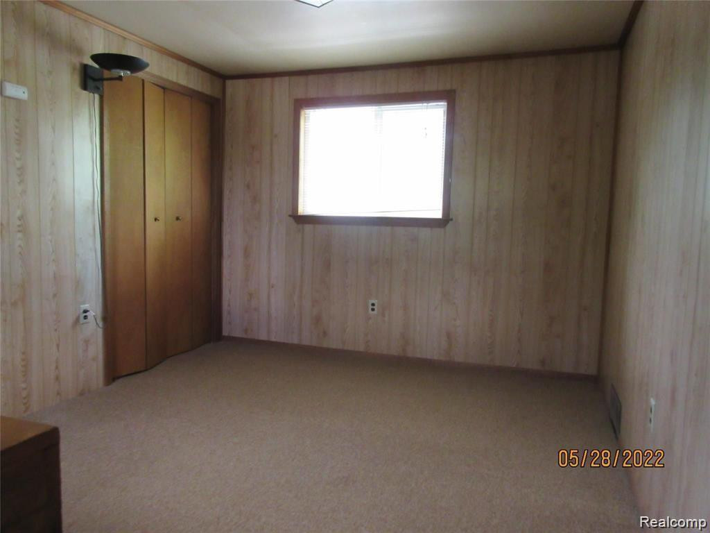 7002 FISHER Avenue, Warren, MI 48091 — Photo 11