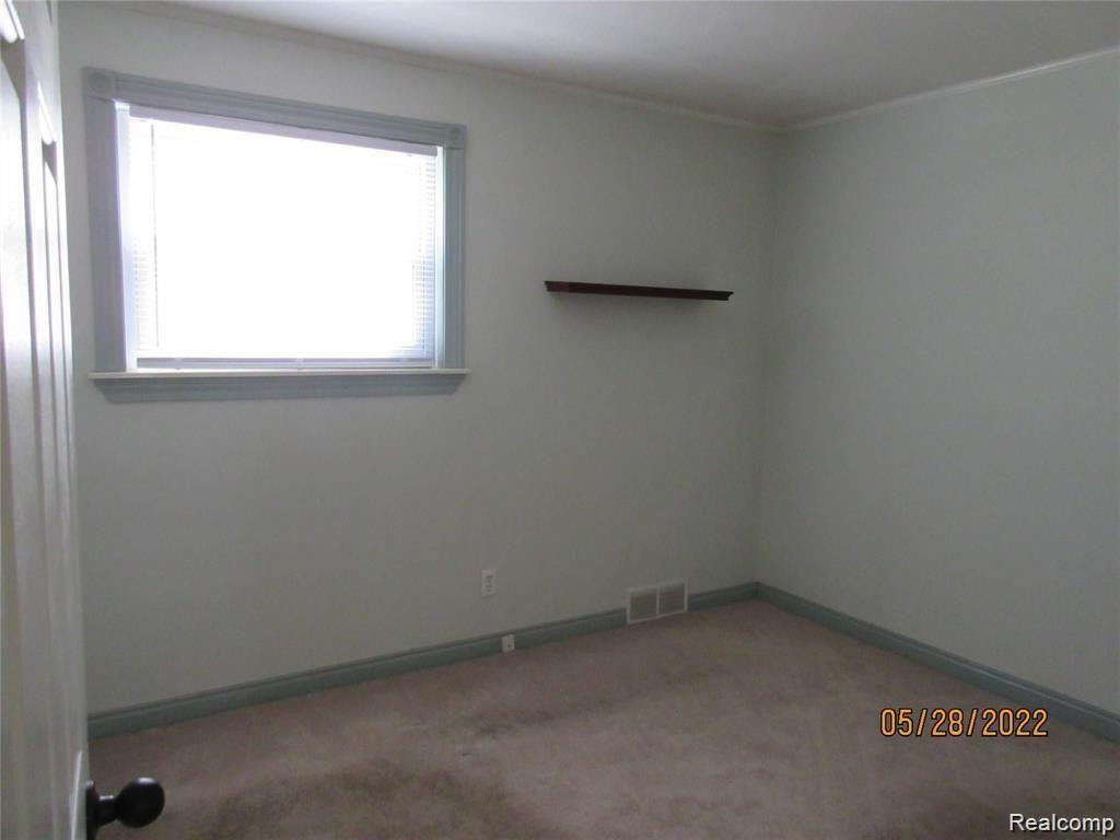 7002 FISHER Avenue, Warren, MI 48091 — Photo 14