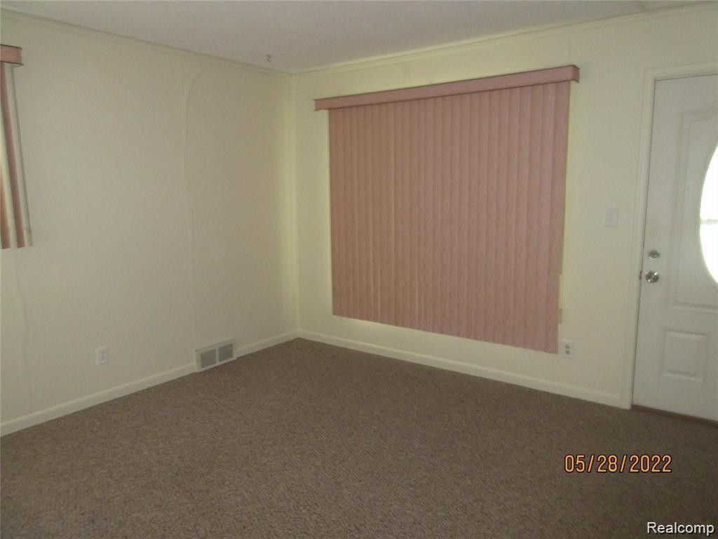 7002 FISHER Avenue, Warren, MI 48091 — Photo 16