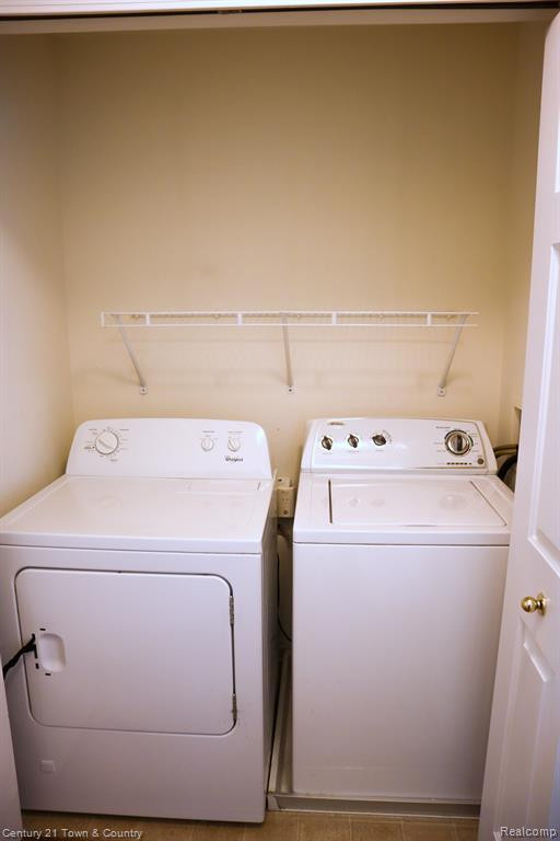 6331 WALDON CENTER Drive, Clarkston, MI — Photo 19