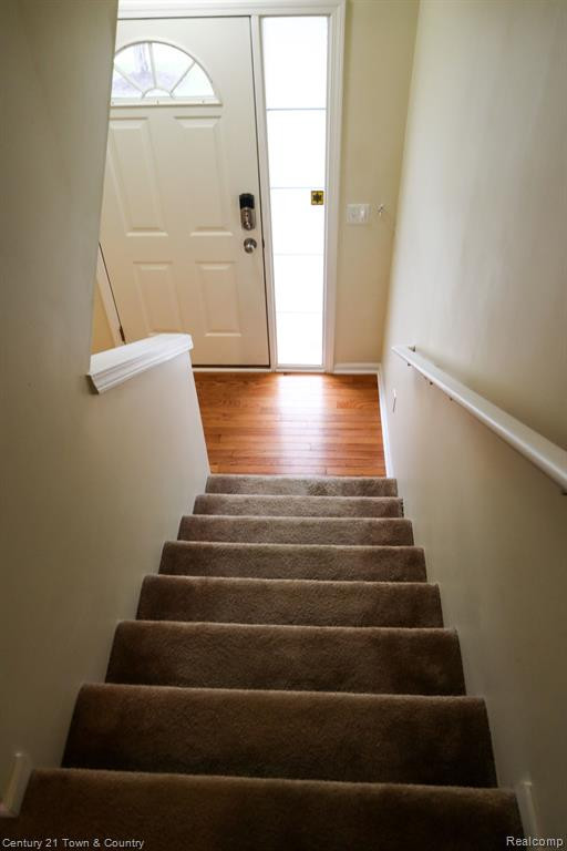 6331 WALDON CENTER Drive, Clarkston, MI — Photo 24