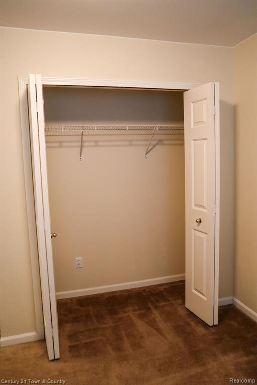 6331 WALDON CENTER Drive, Clarkston, MI — Photo 30