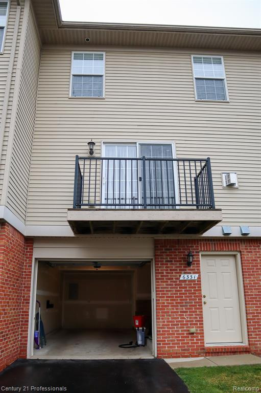 6331 WALDON CENTER Drive, Clarkston, MI — Photo 33