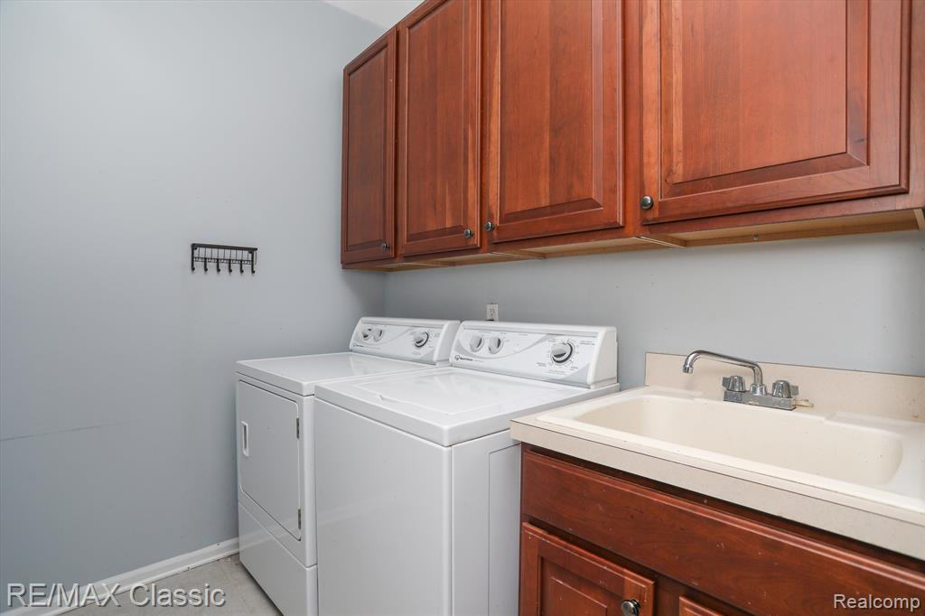 46745 MERION Circle, Northville, MI 48168 — Photo 18