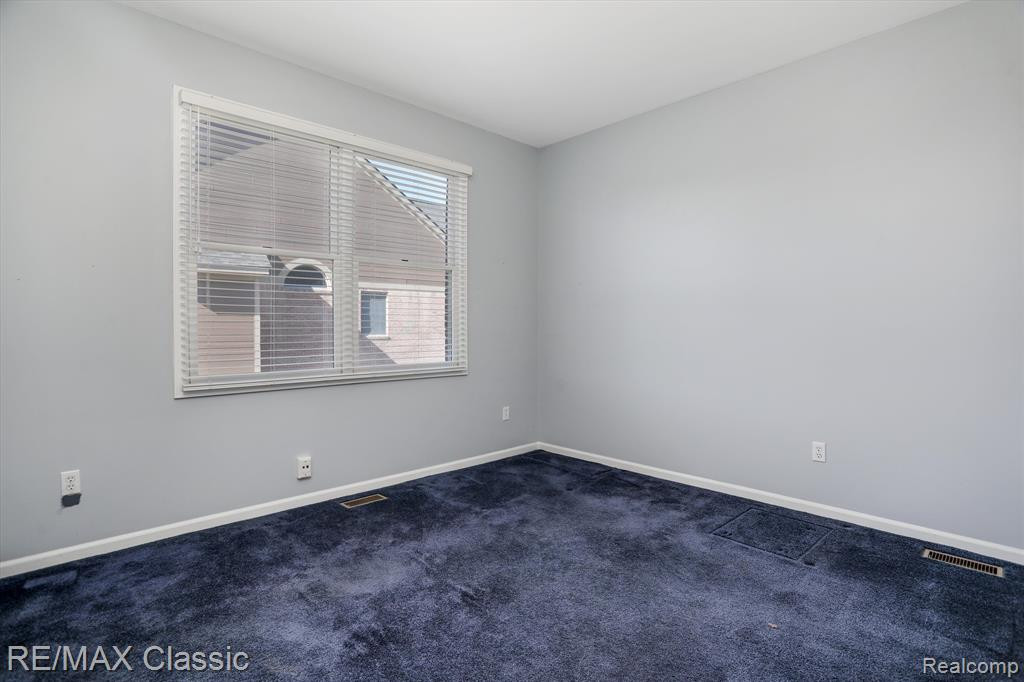 46745 MERION Circle, Northville, MI 48168 — Photo 25