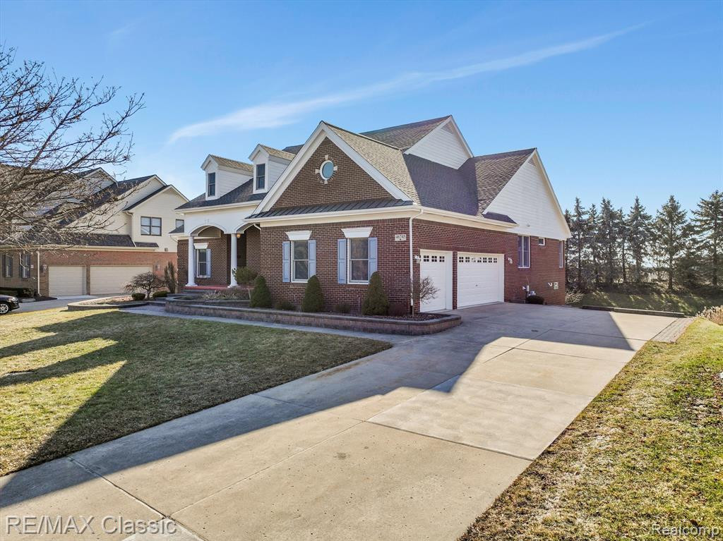 46745 MERION Circle, Northville, MI 48168 — Photo 37