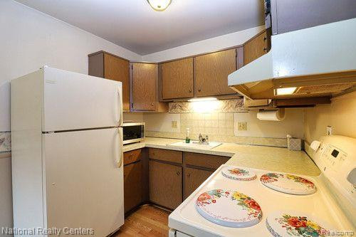 8401 18 MILE Road, 255, Sterling Heights, MI 48313 — Photo 8