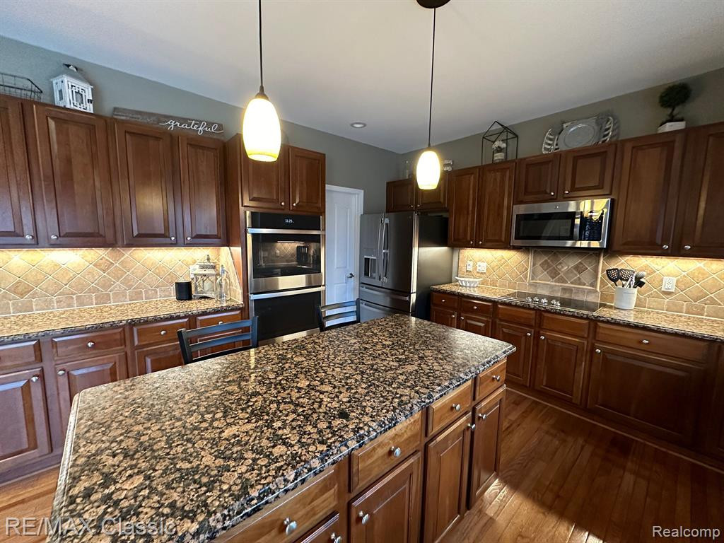454 Sylvan Drive, Canton, MI 48188 — Photo 13