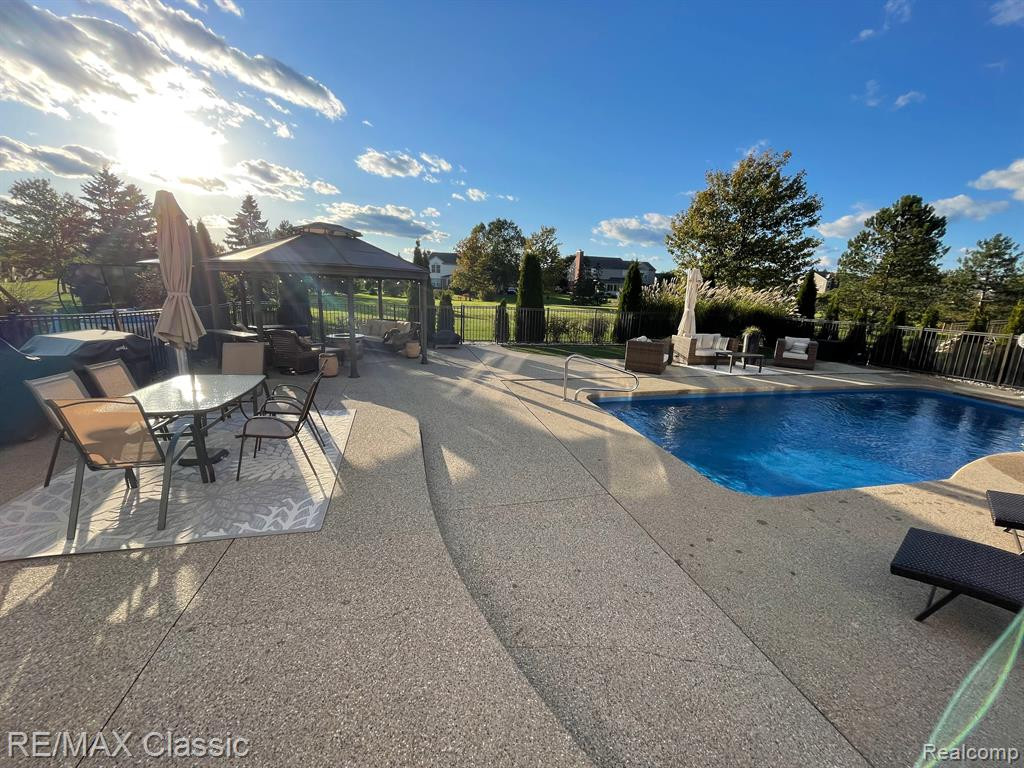 454 Sylvan Drive, Canton, MI 48188 — Photo 57