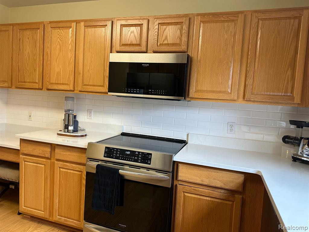 3148 PROMENADE Circle, Ann Arbor, MI 48108 — Photo 8