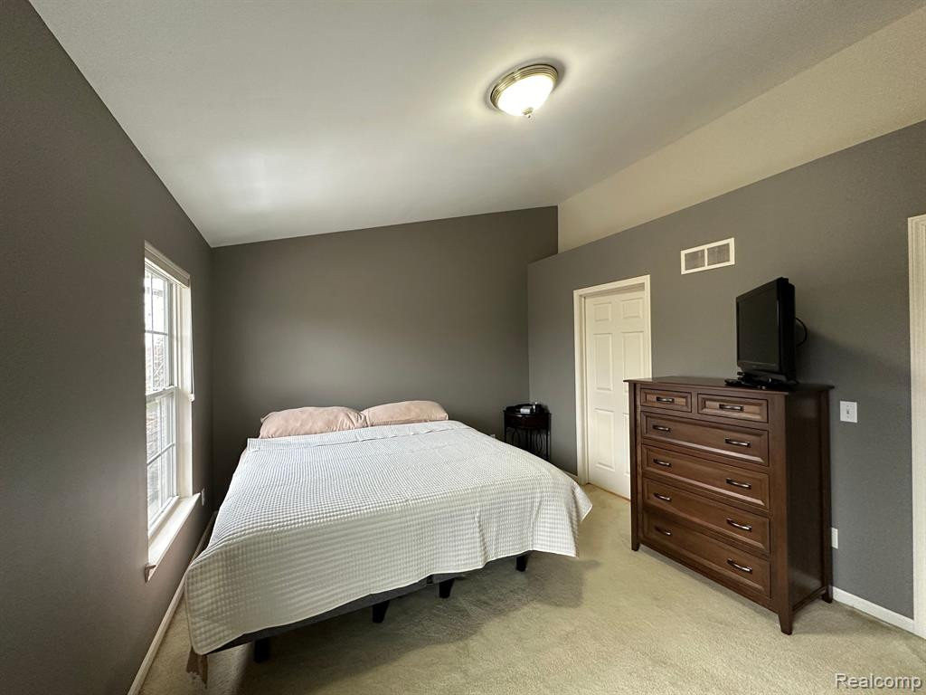 3148 PROMENADE Circle, Ann Arbor, MI 48108 — Photo 10
