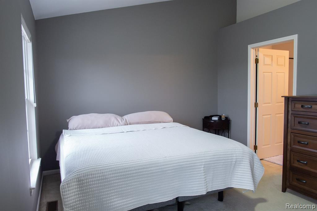 3148 PROMENADE Circle, Ann Arbor, MI 48108 — Photo 41