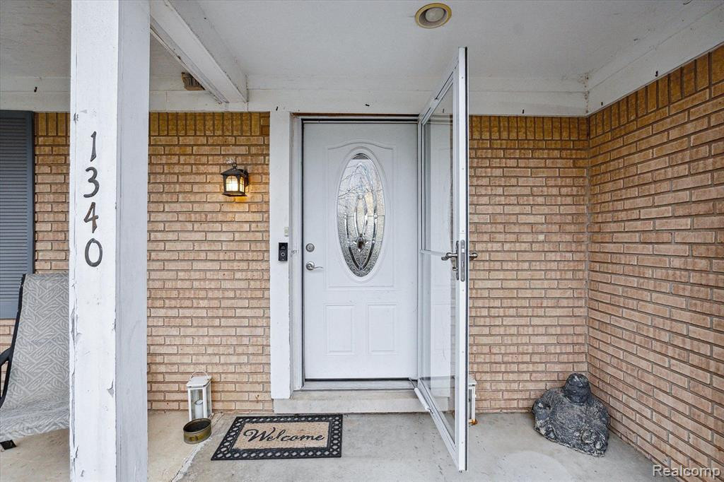 1340 RUE DEAUVILLE Boulevard, Ypsilanti, MI 48198 — Photo 3