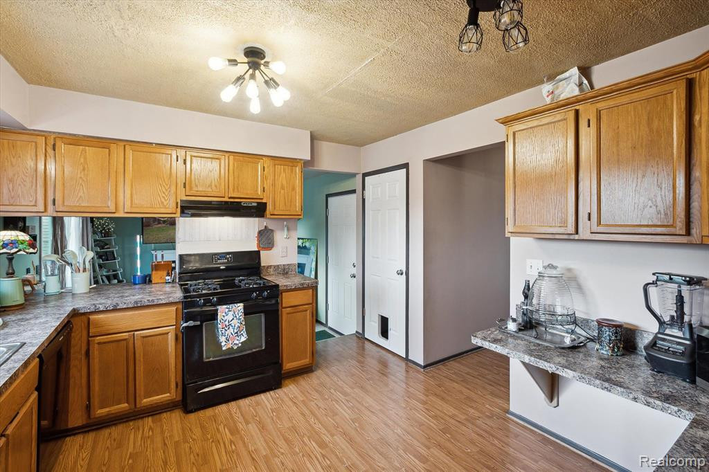 1340 RUE DEAUVILLE Boulevard, Ypsilanti, MI 48198 — Photo 14