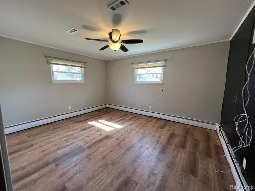 6225 MONROVIA Drive, Waterford, MI 48329 — Photo 6
