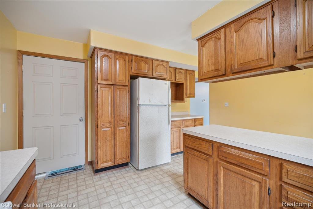 2365 N SUMMERS Road, Imlay City, MI 48444 — Photo 10