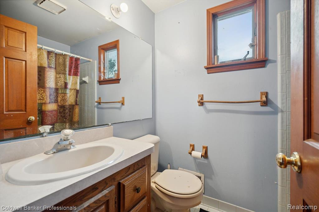 2365 N SUMMERS Road, Imlay City, MI 48444 — Photo 20