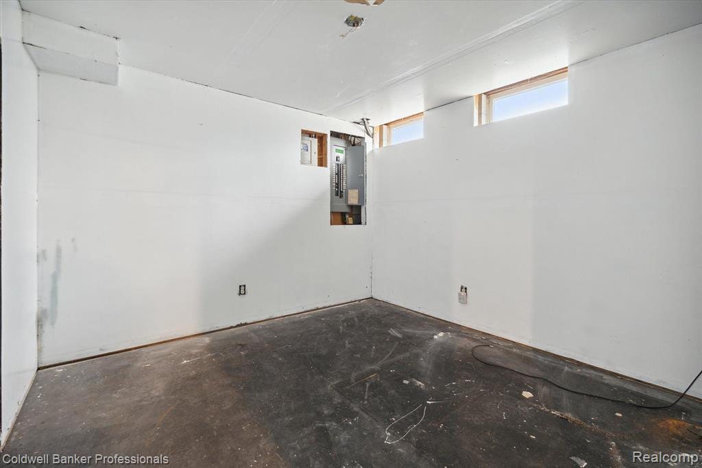 2365 N SUMMERS Road, Imlay City, MI 48444 — Photo 22