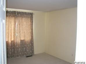 29602 FARMBROOK VILLA Court, 18, Southfield, MI 48034 — Photo 2
