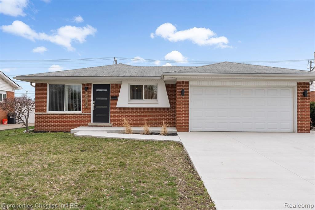10428 N Oak Drive, Ferndale, MI 48220 — Photo 52