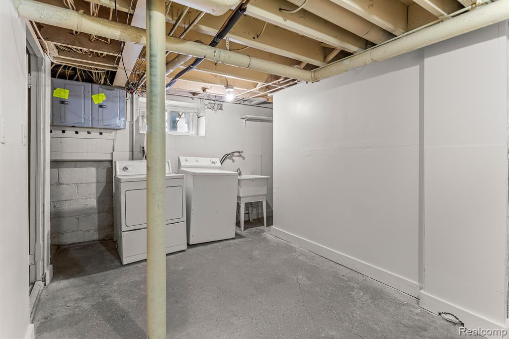 6534 APPOLINE first floor Street, Dearborn, MI 48126 — Photo 21