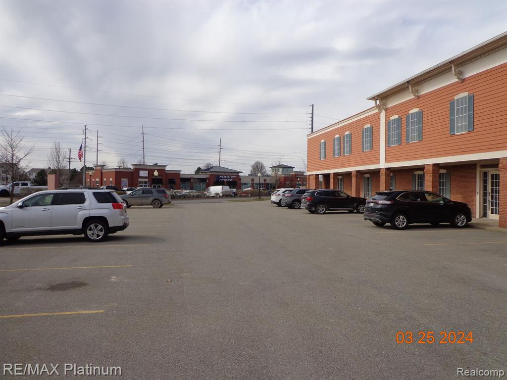 4330 E GRAND RIVER Avenue, Howell, MI 48843 — Photo 2
