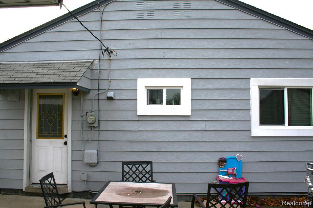 7721 MONROE Boulevard, Taylor, MI 48180 — Photo 35