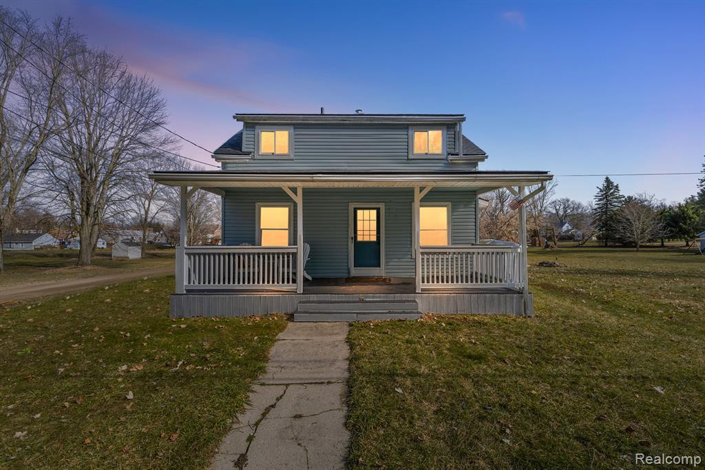 4440 WEST Street, Leonard, MI 48367 — Photo 2