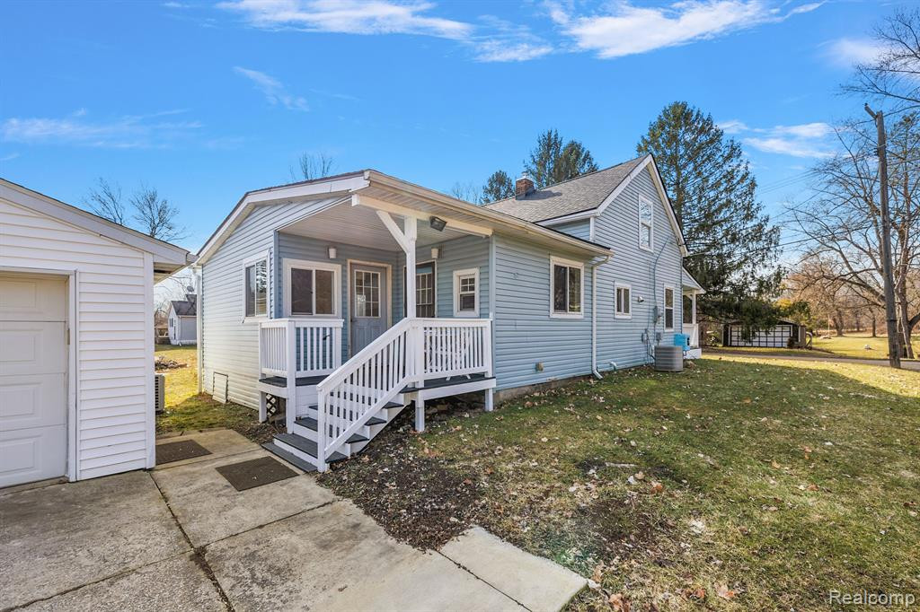 4440 WEST Street, Leonard, MI 48367 — Photo 6