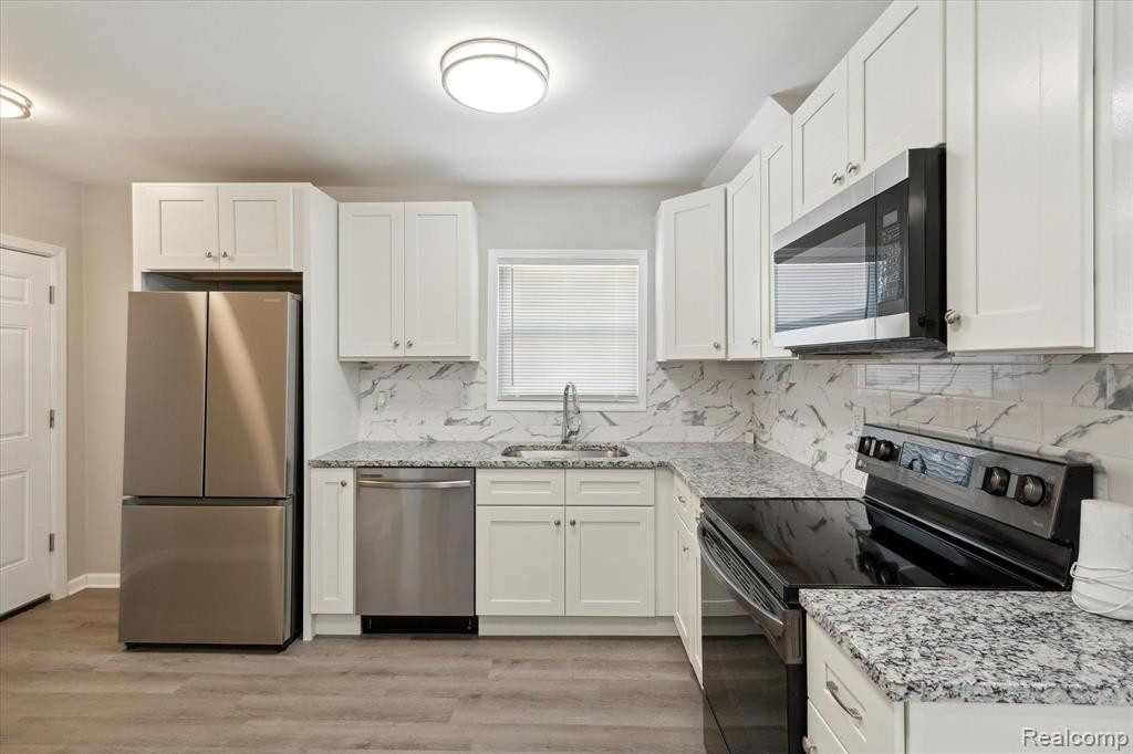 46070 NEESON Street, Northville, MI 48167 — Photo 10