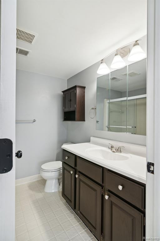 272 PINEWOOD Drive, Plymouth, MI 48170 — Photo 24